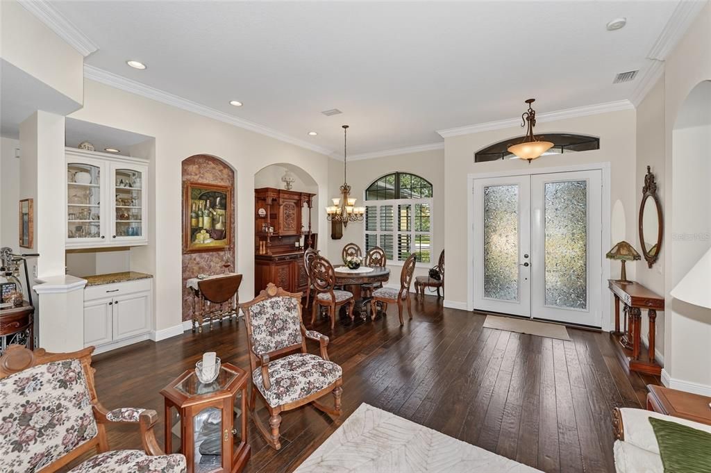 For Sale: $799,000 (4 beds, 3 baths, 2651 Square Feet)