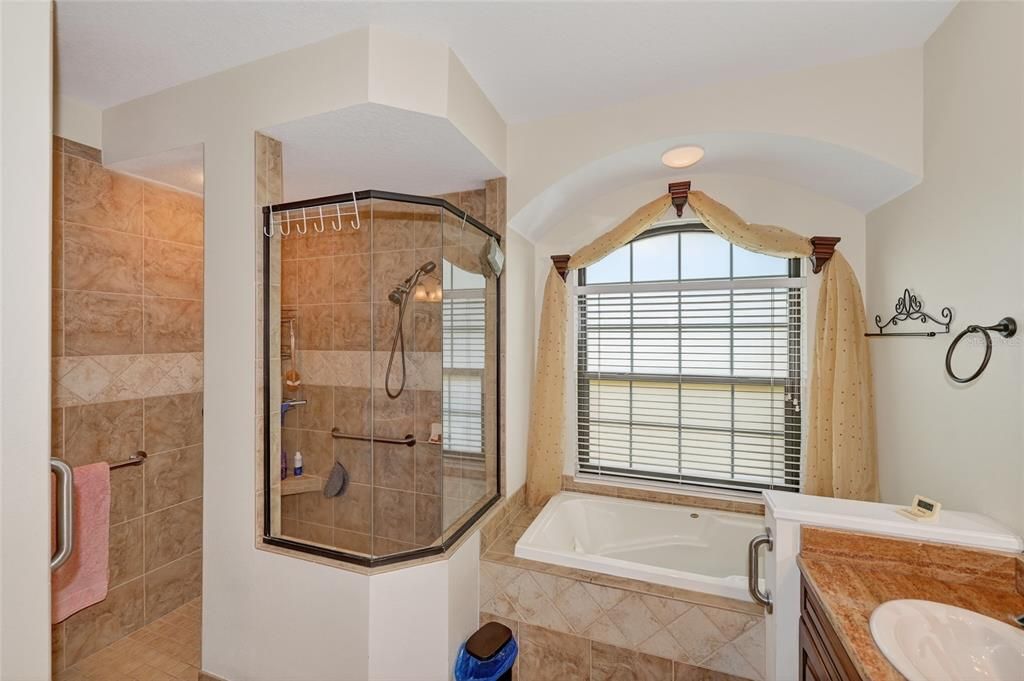 For Sale: $799,000 (4 beds, 3 baths, 2651 Square Feet)