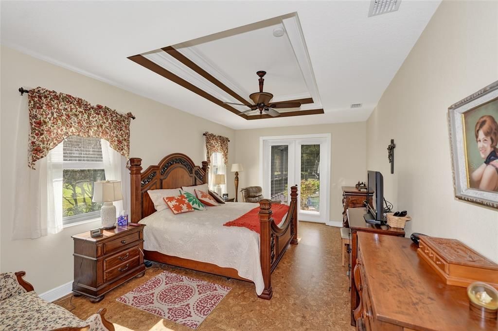 For Sale: $799,000 (4 beds, 3 baths, 2651 Square Feet)