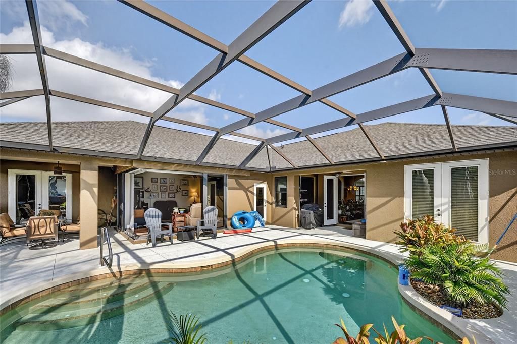 For Sale: $799,000 (4 beds, 3 baths, 2651 Square Feet)