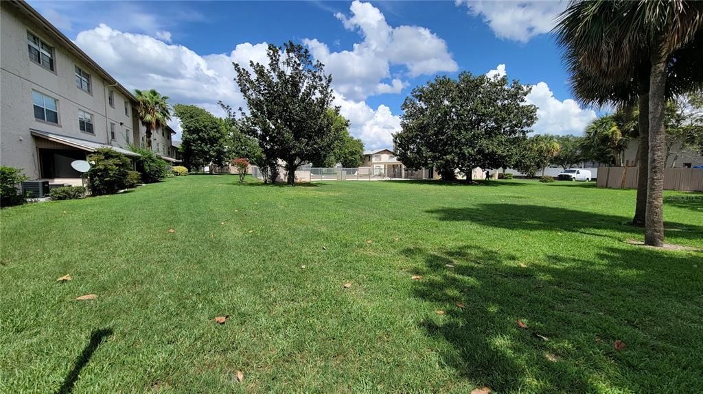 For Rent: $1,295 (2 beds, 1 baths, 761 Square Feet)