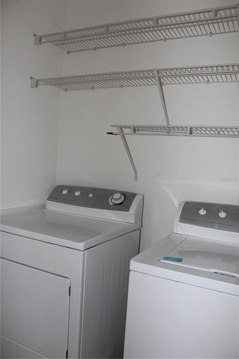 For Sale: $280,000 (2 beds, 2 baths, 1240 Square Feet)