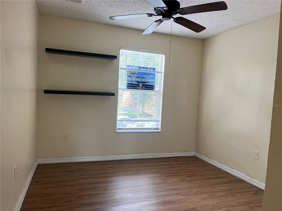 En Venta: $249,990 (3 camas, 2 baños, 1291 Pies cuadrados)