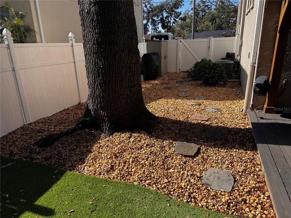 出租: $3,900 (4 贝兹, 2 浴室, 1813 平方英尺)