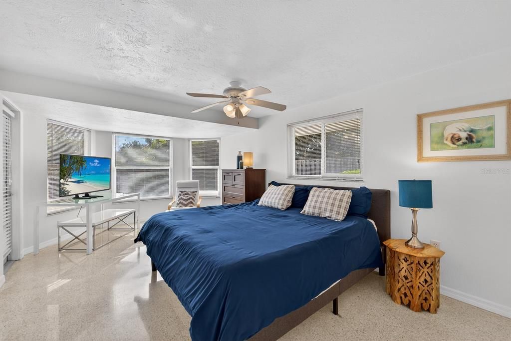 For Sale: $534,900 (3 beds, 2 baths, 1793 Square Feet)