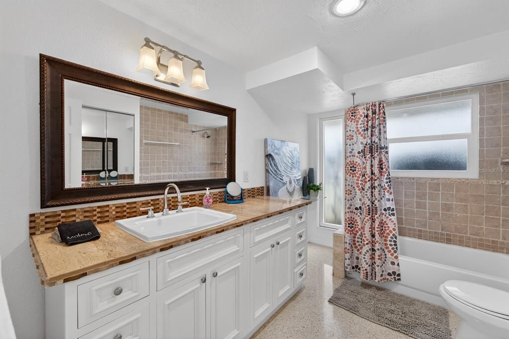 For Sale: $534,900 (3 beds, 2 baths, 1793 Square Feet)