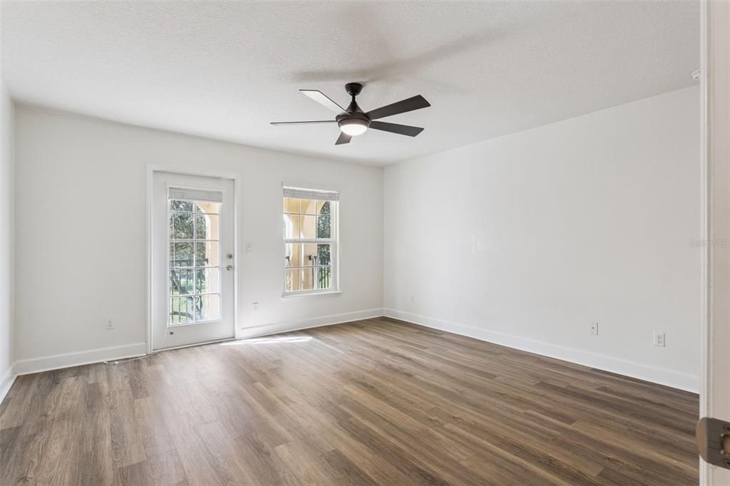 En Venta: $455,000 (3 camas, 3 baños, 1830 Pies cuadrados)