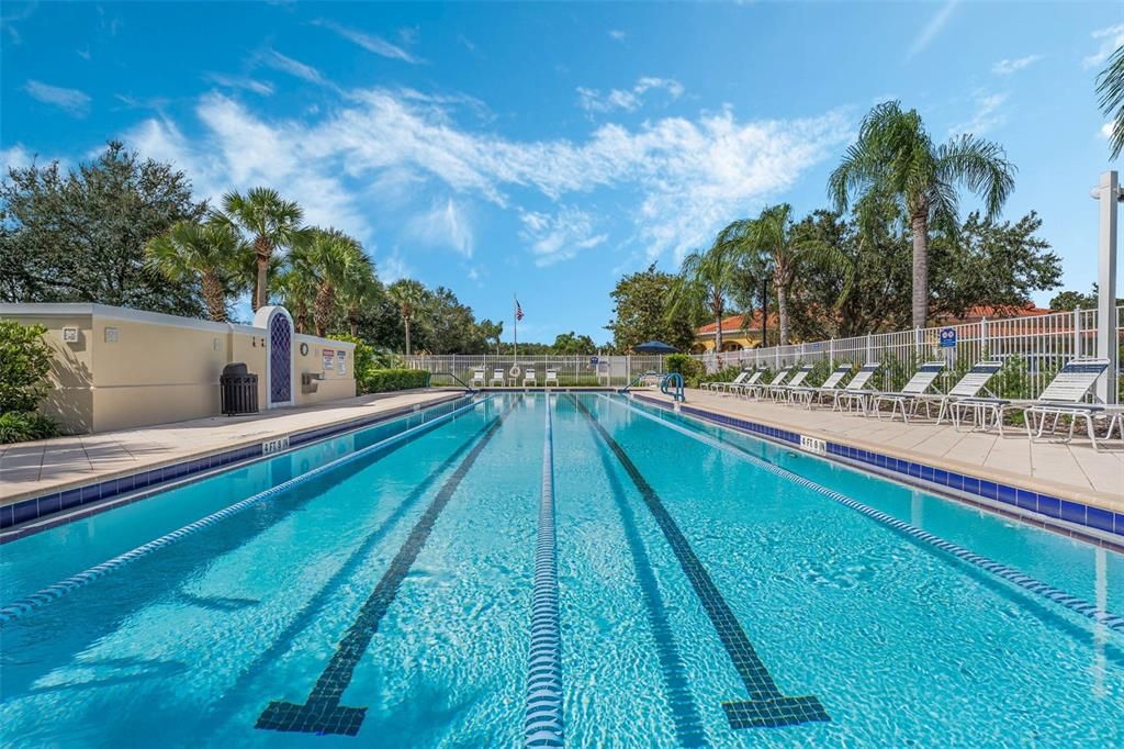 En Venta: $455,000 (3 camas, 3 baños, 1830 Pies cuadrados)