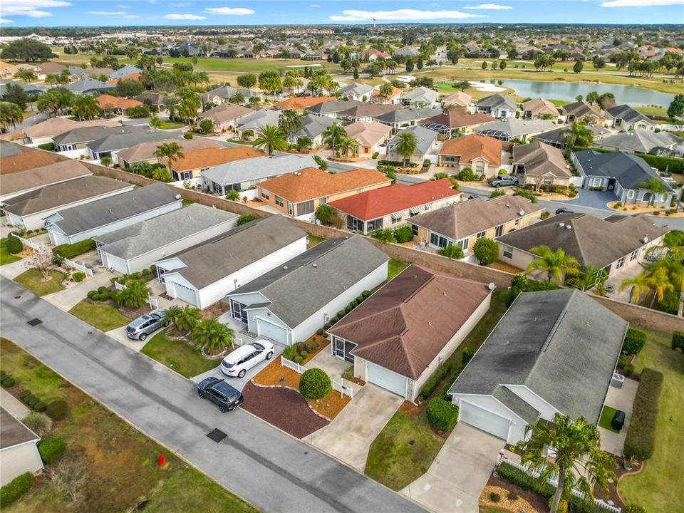 En Venta: $295,000 (2 camas, 2 baños, 1156 Pies cuadrados)