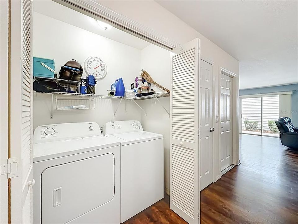 En Venta: $295,000 (2 camas, 2 baños, 1156 Pies cuadrados)