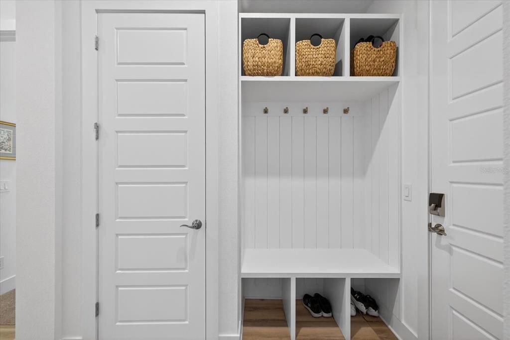 For Sale: $2,550,000 (4 beds, 4 baths, 3104 Square Feet)