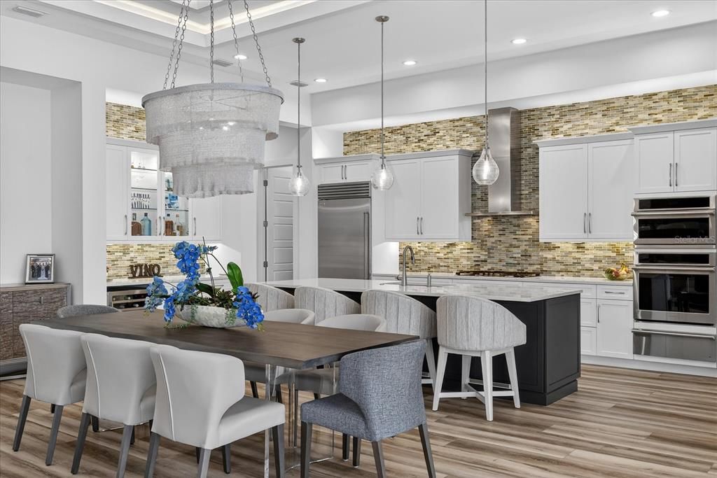 For Sale: $2,550,000 (4 beds, 4 baths, 3104 Square Feet)