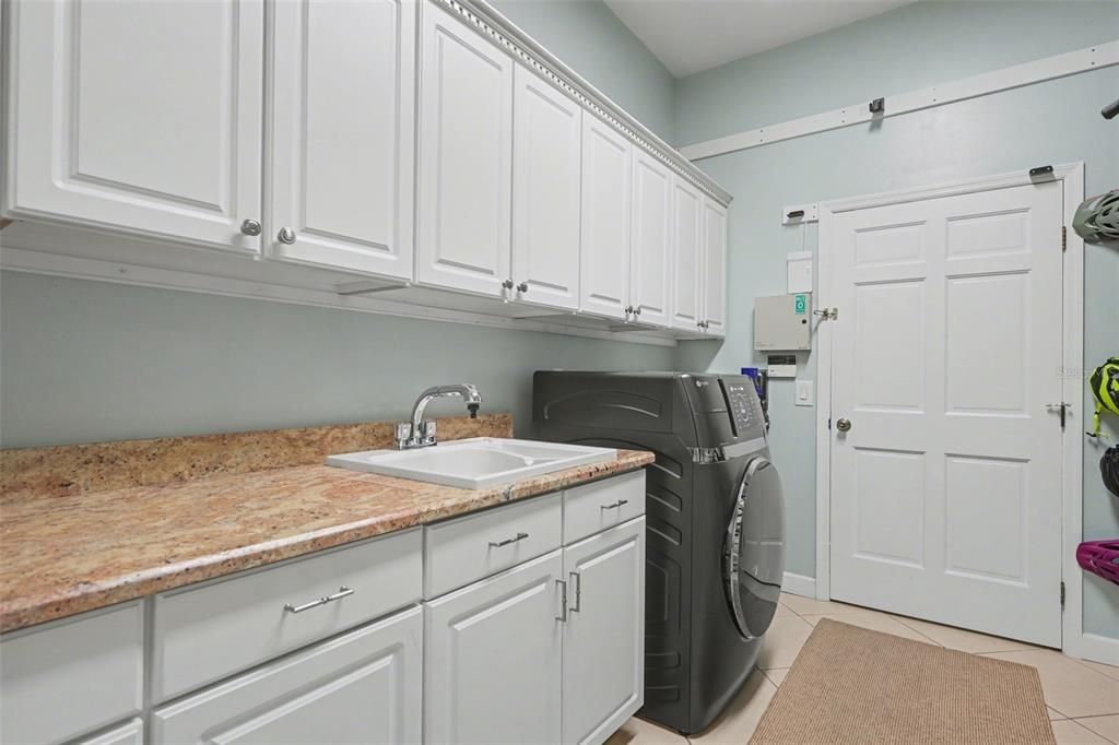 На продажу: $1,375,000 (4 спален, 4 ванн, 3194 Квадратных фут)