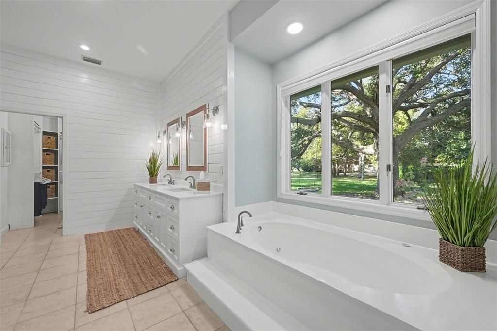 На продажу: $1,375,000 (4 спален, 4 ванн, 3194 Квадратных фут)