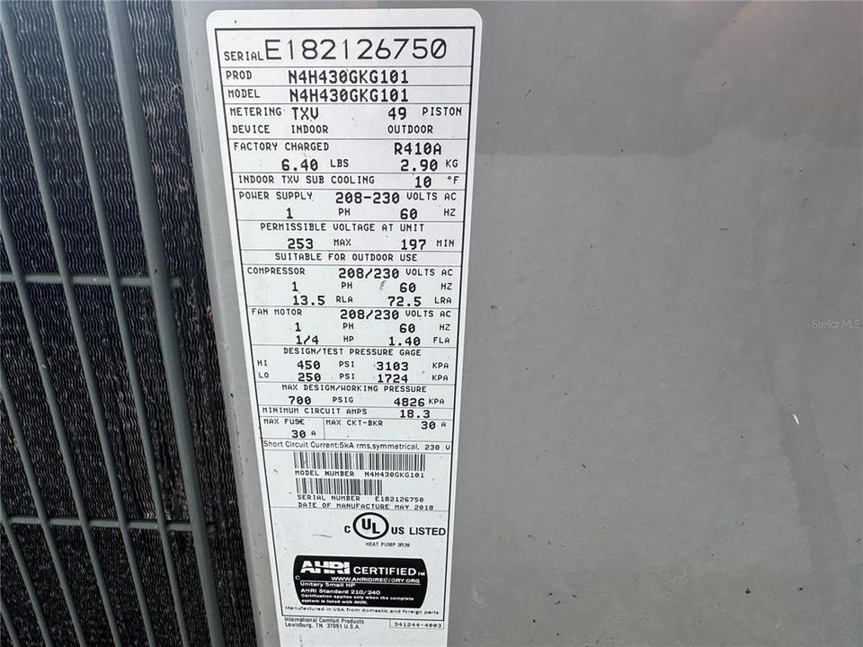 En Venta: $285,000 (3 camas, 2 baños, 1566 Pies cuadrados)