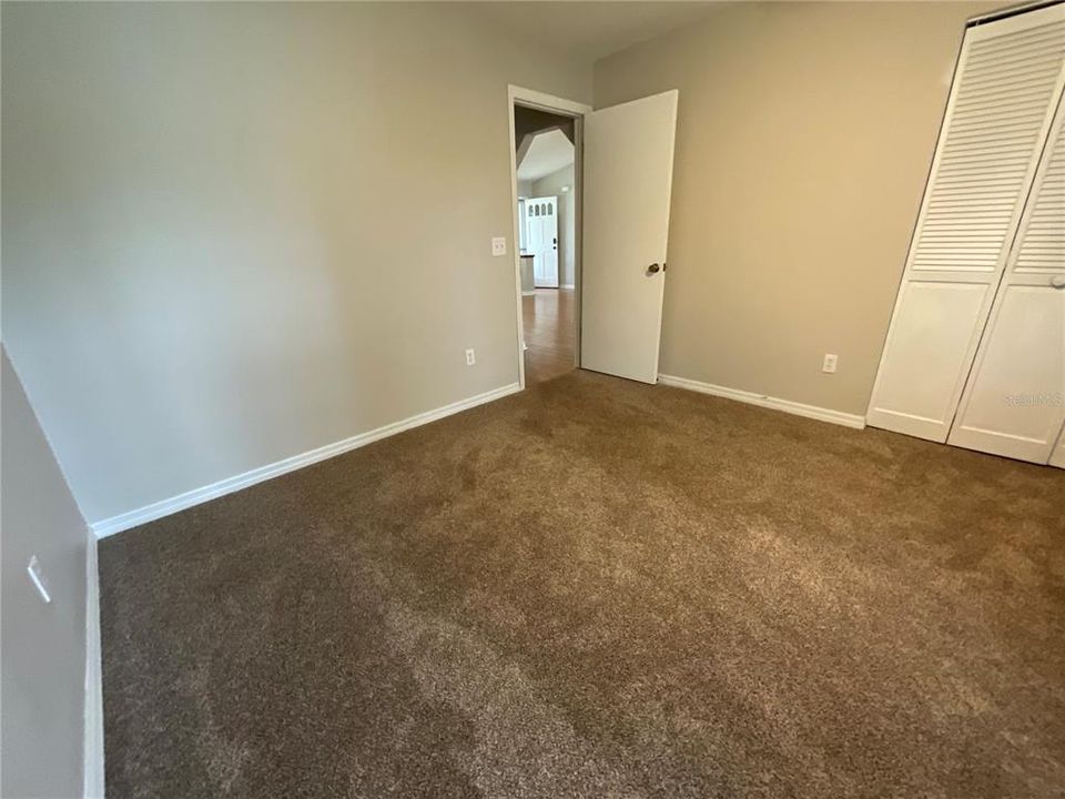 En Venta: $285,000 (3 camas, 2 baños, 1566 Pies cuadrados)