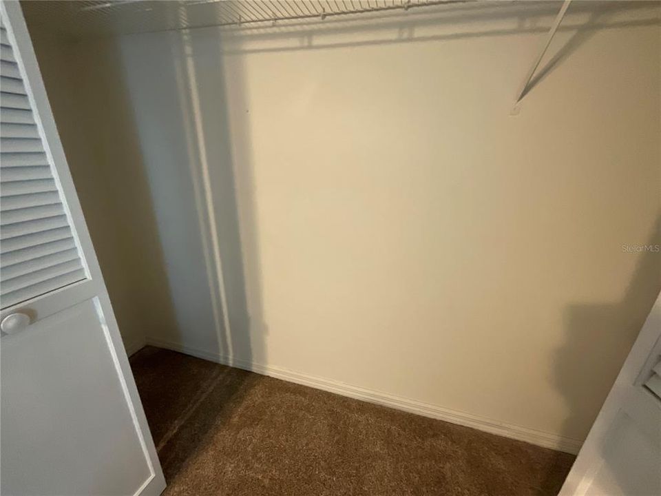 En Venta: $285,000 (3 camas, 2 baños, 1566 Pies cuadrados)