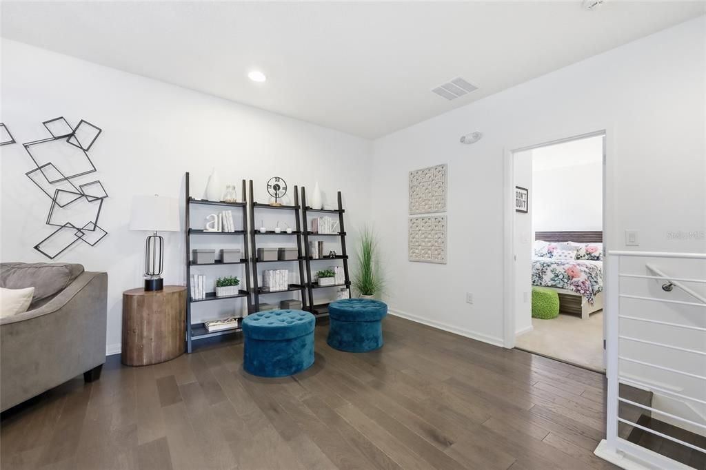 En Venta: $649,000 (6 camas, 4 baños, 2872 Pies cuadrados)