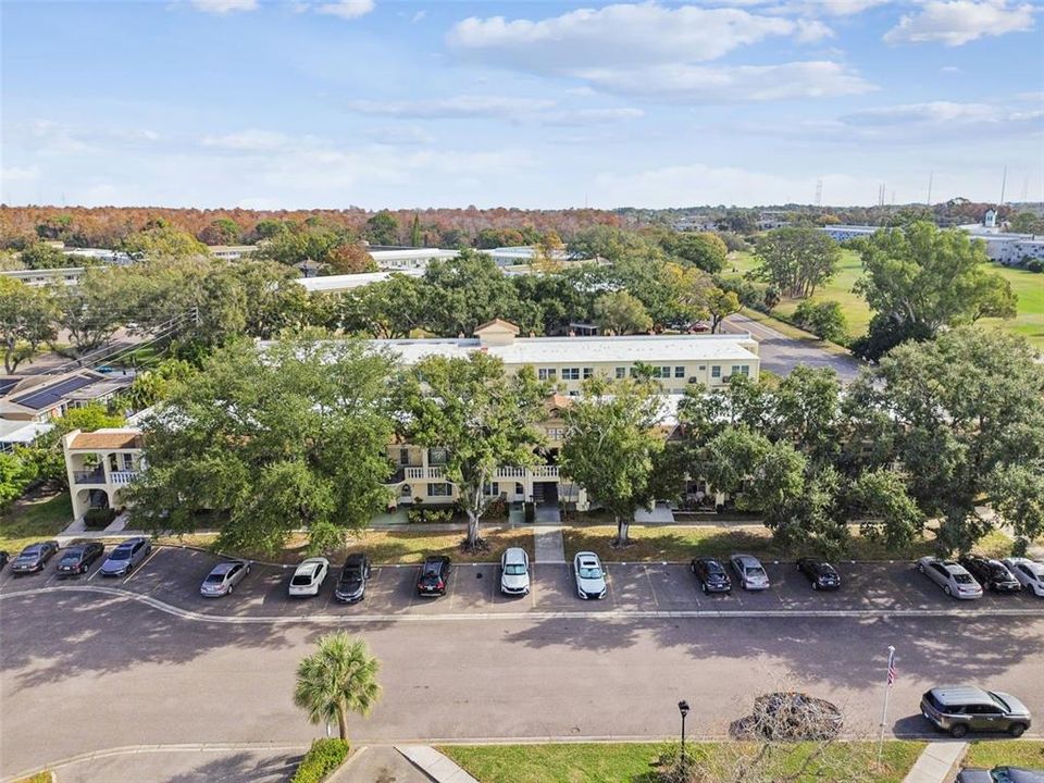 For Sale: $149,000 (1 beds, 1 baths, 780 Square Feet)