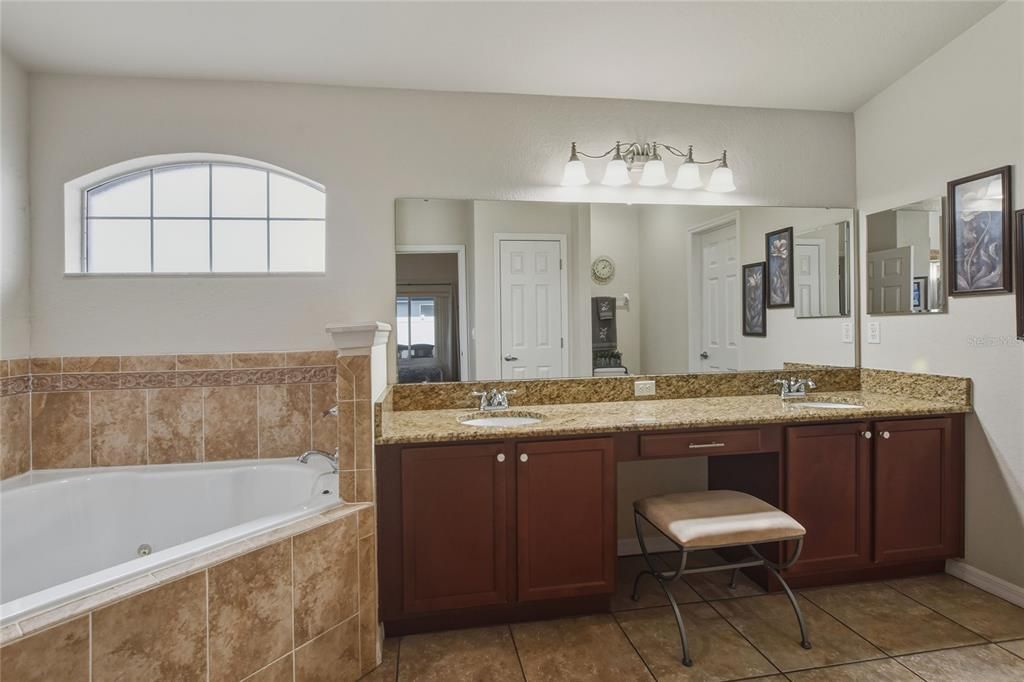 待售: $339,000 (3 贝兹, 2 浴室, 1630 平方英尺)