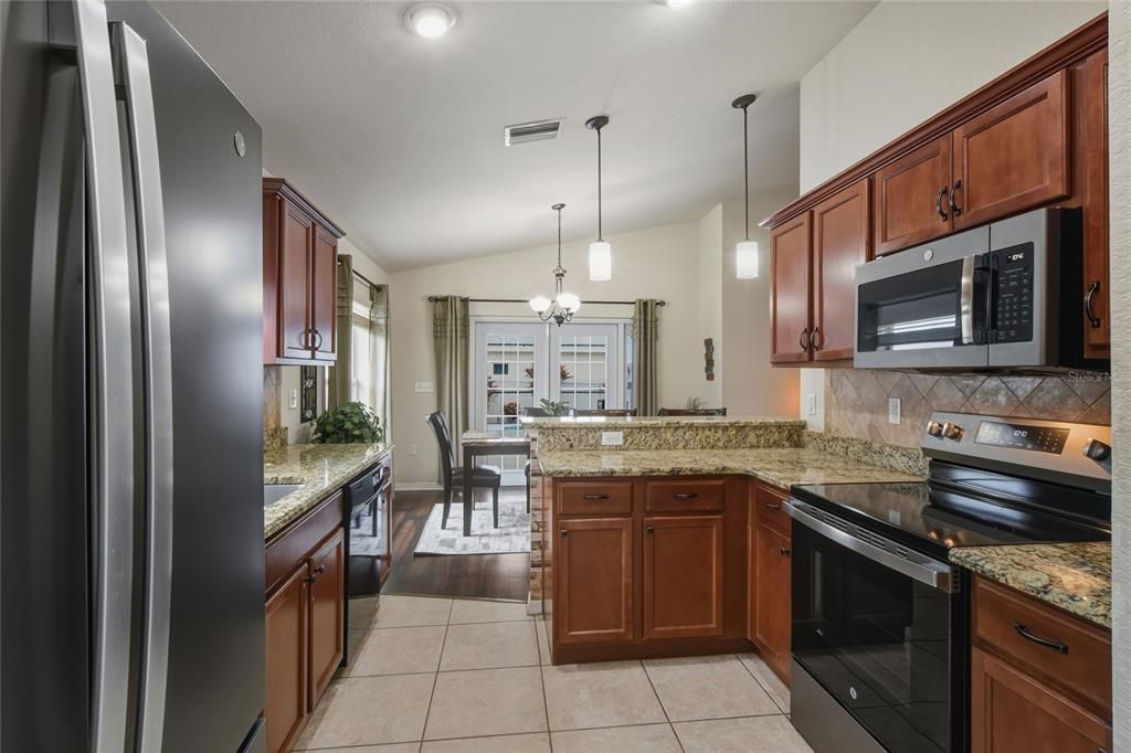 待售: $339,000 (3 贝兹, 2 浴室, 1630 平方英尺)