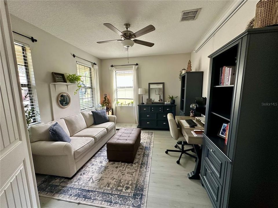 待售: $569,000 (3 贝兹, 2 浴室, 2058 平方英尺)