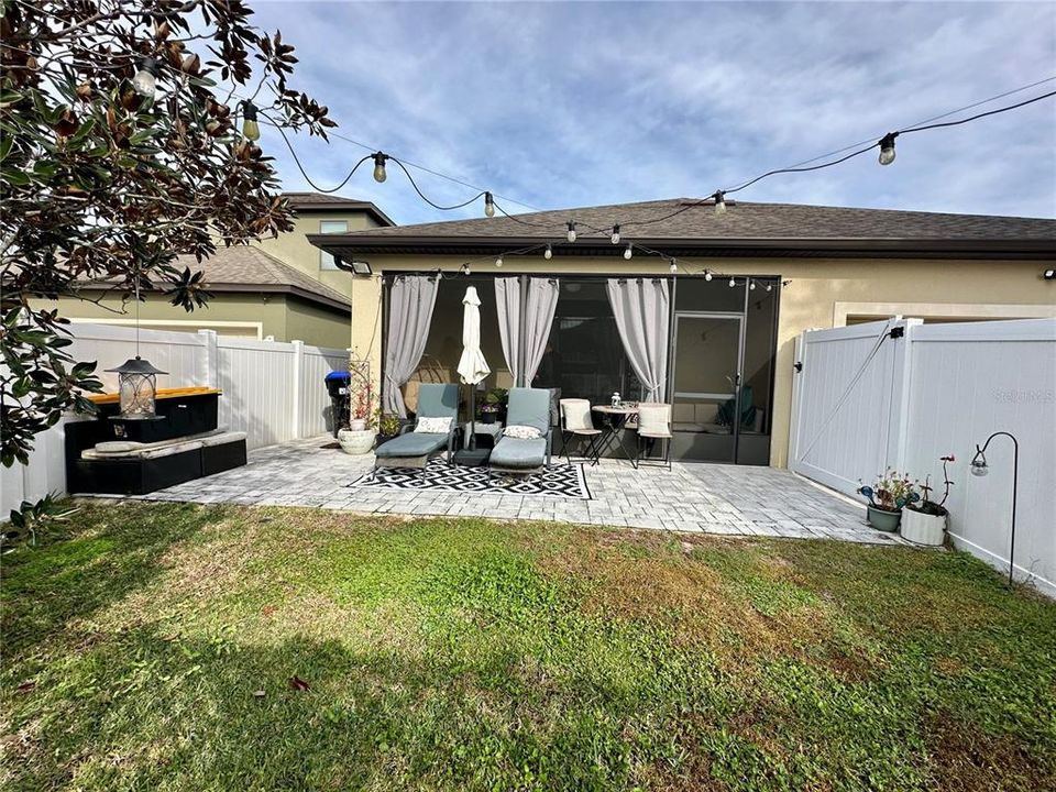 待售: $569,000 (3 贝兹, 2 浴室, 2058 平方英尺)