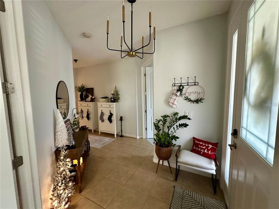 待售: $569,000 (3 贝兹, 2 浴室, 2058 平方英尺)