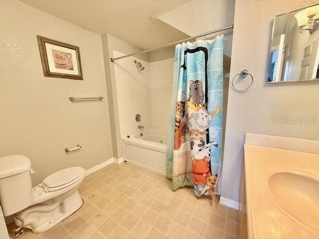 На продажу: $199,000 (3 спален, 2 ванн, 1296 Квадратных фут)