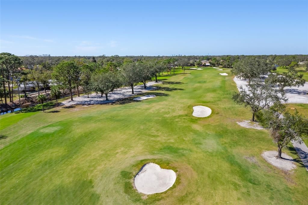 待售: $185,000 (1 贝兹, 1 浴室, 900 平方英尺)