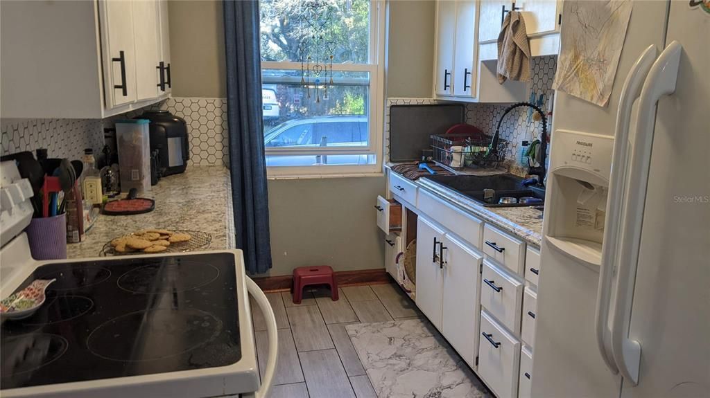 待售: $235,000 (4 贝兹, 2 浴室, 1794 平方英尺)