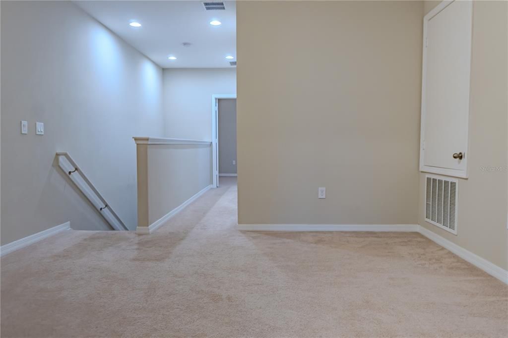 En Renta: $2,430 (3 camas, 2 baños, 1842 Pies cuadrados)