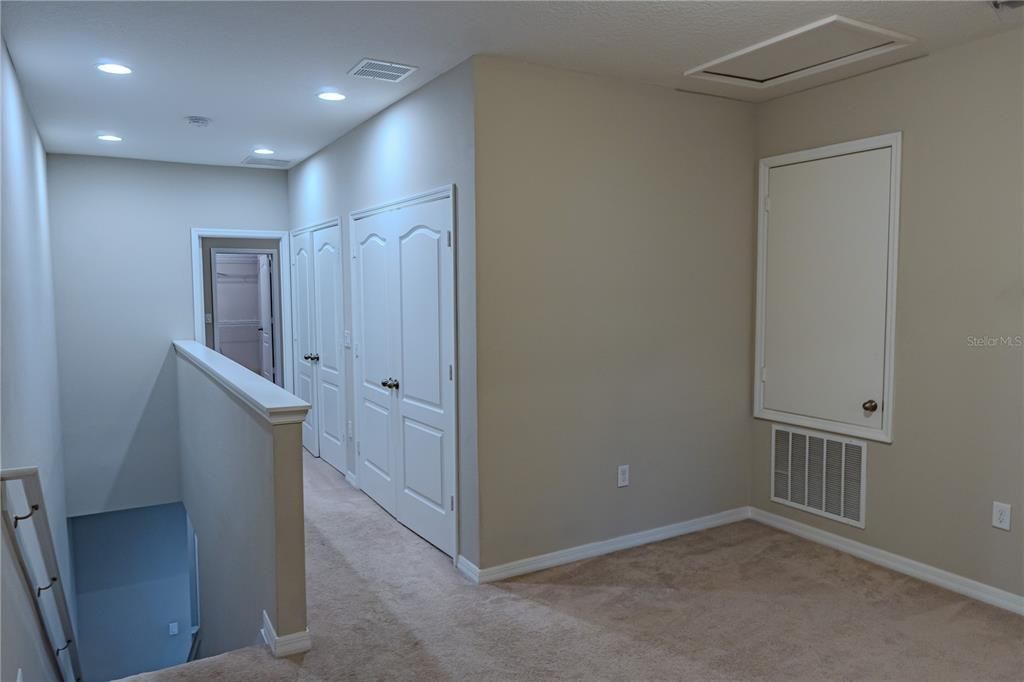 En Renta: $2,430 (3 camas, 2 baños, 1842 Pies cuadrados)