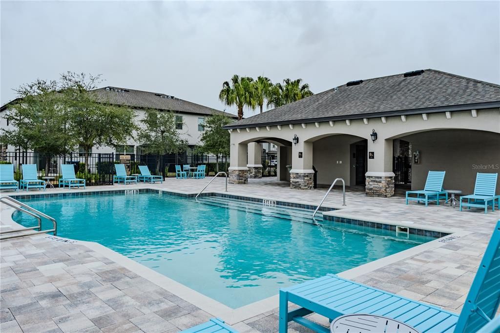 En Renta: $2,430 (3 camas, 2 baños, 1842 Pies cuadrados)