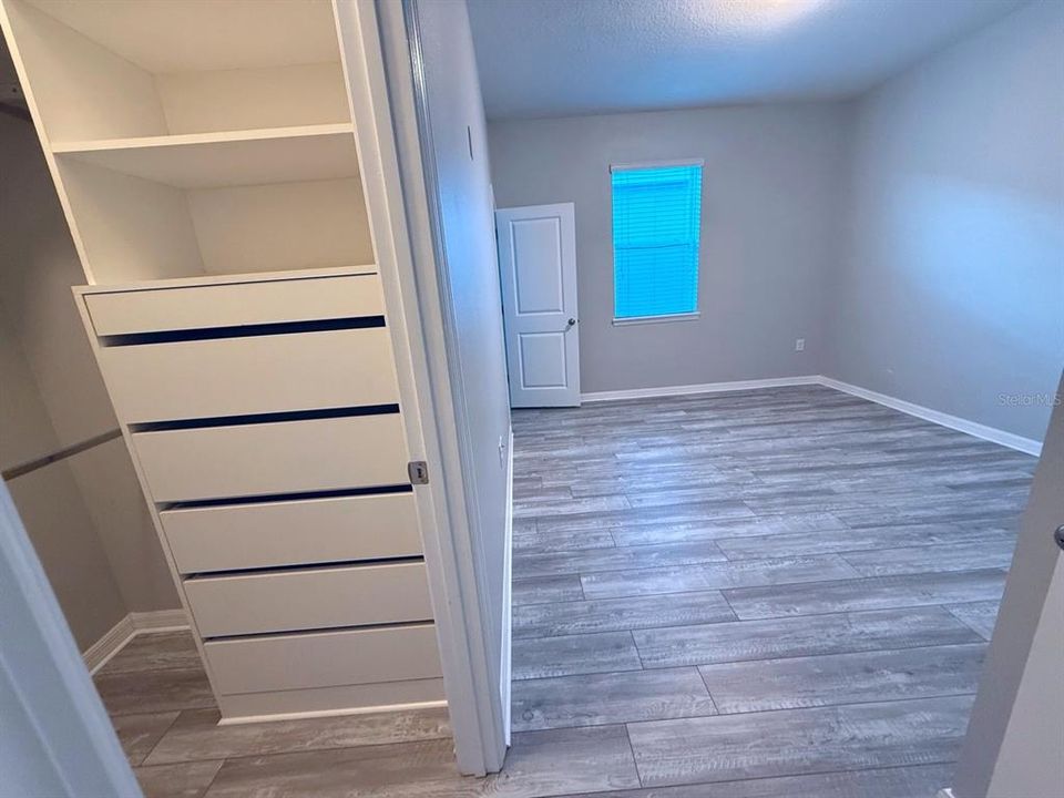 待售: $639,000 (4 贝兹, 3 浴室, 2537 平方英尺)