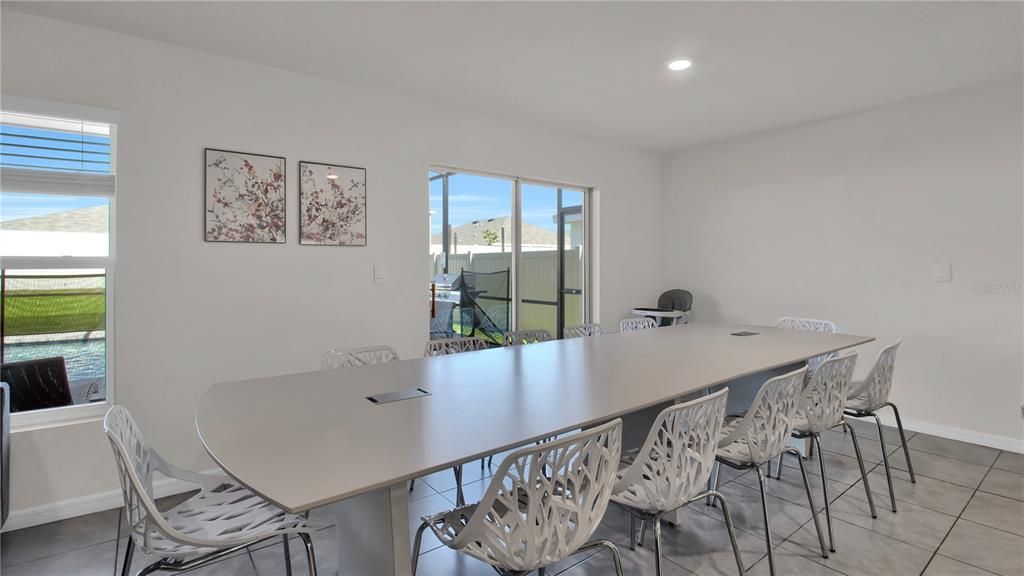 For Rent: $3,400 (5 beds, 3 baths, 2601 Square Feet)