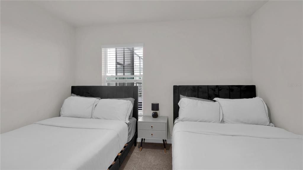 For Rent: $3,400 (5 beds, 3 baths, 2601 Square Feet)