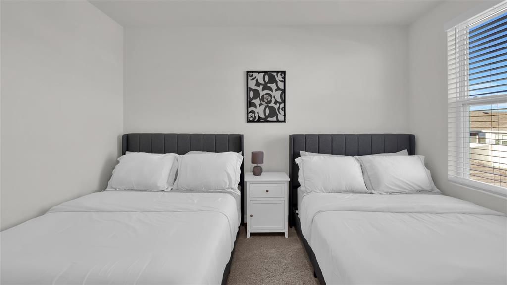 For Rent: $3,400 (5 beds, 3 baths, 2601 Square Feet)