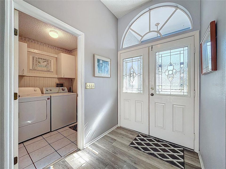 待售: $430,000 (3 贝兹, 2 浴室, 1611 平方英尺)