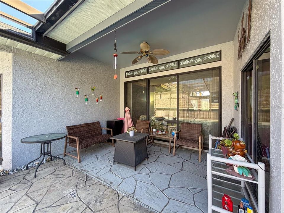 待售: $430,000 (3 贝兹, 2 浴室, 1611 平方英尺)