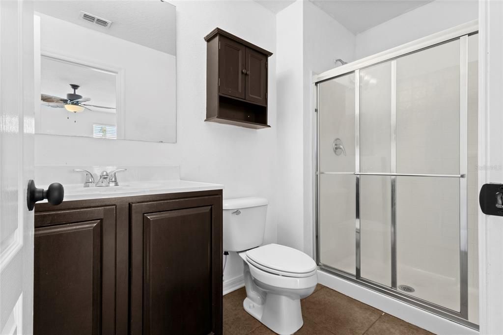 En Renta: $2,250 (3 camas, 2 baños, 1449 Pies cuadrados)