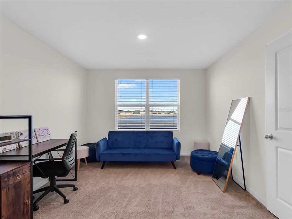 For Rent: $3,400 (5 beds, 3 baths, 2674 Square Feet)