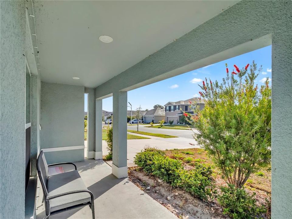 For Rent: $3,400 (5 beds, 3 baths, 2674 Square Feet)