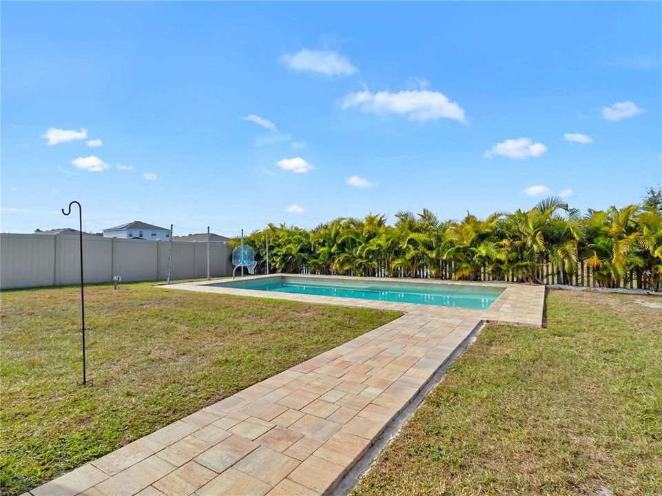 For Rent: $3,400 (4 beds, 3 baths, 2756 Square Feet)