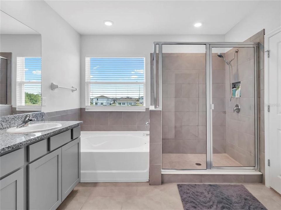 For Rent: $3,400 (4 beds, 3 baths, 2756 Square Feet)