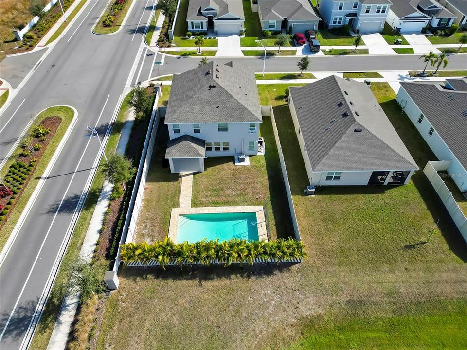 For Rent: $3,400 (4 beds, 3 baths, 2756 Square Feet)