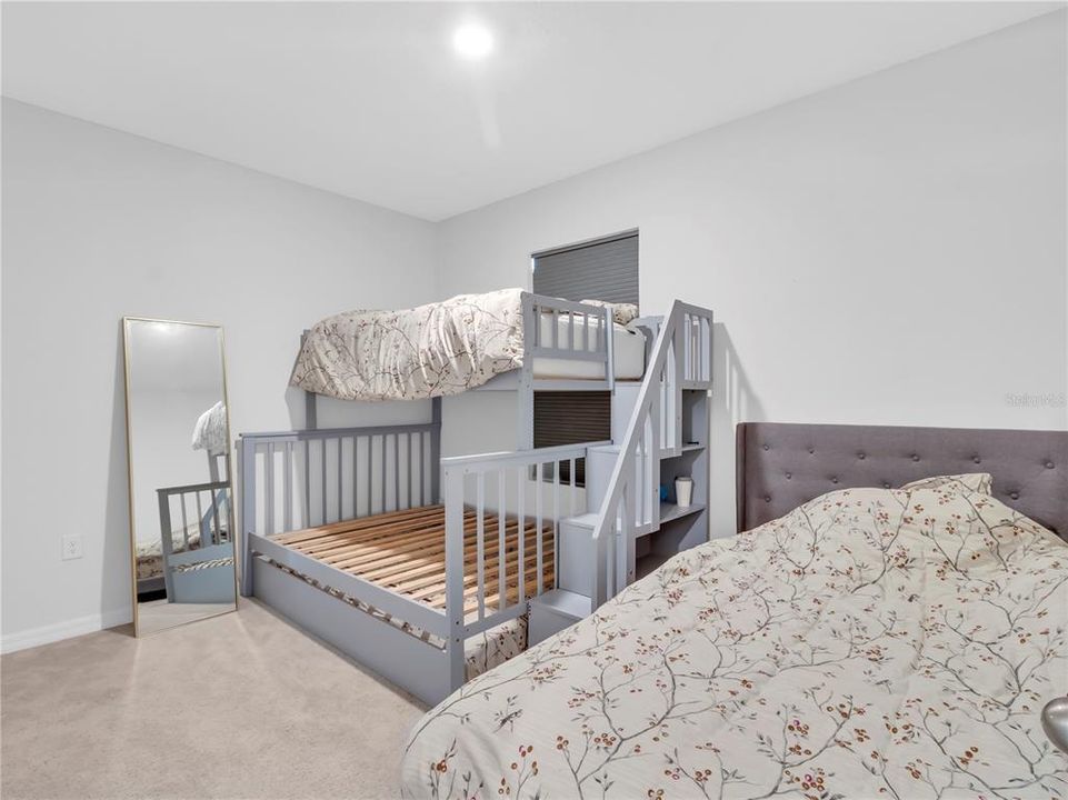 For Rent: $3,400 (4 beds, 3 baths, 2756 Square Feet)