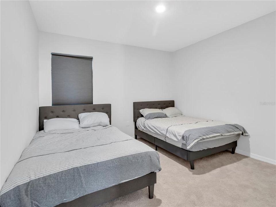 For Rent: $3,400 (4 beds, 3 baths, 2756 Square Feet)