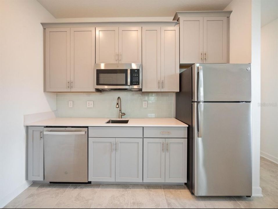 En Renta: $3,995 (5 camas, 3 baños, 3385 Pies cuadrados)