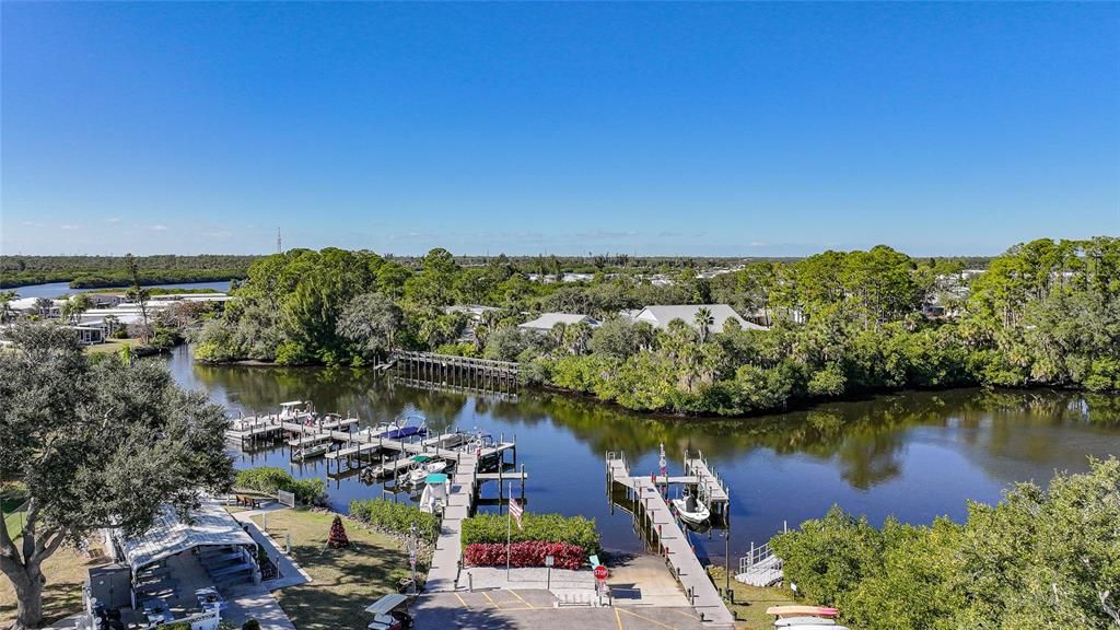 For Sale: $199,900 (3 beds, 2 baths, 1639 Square Feet)